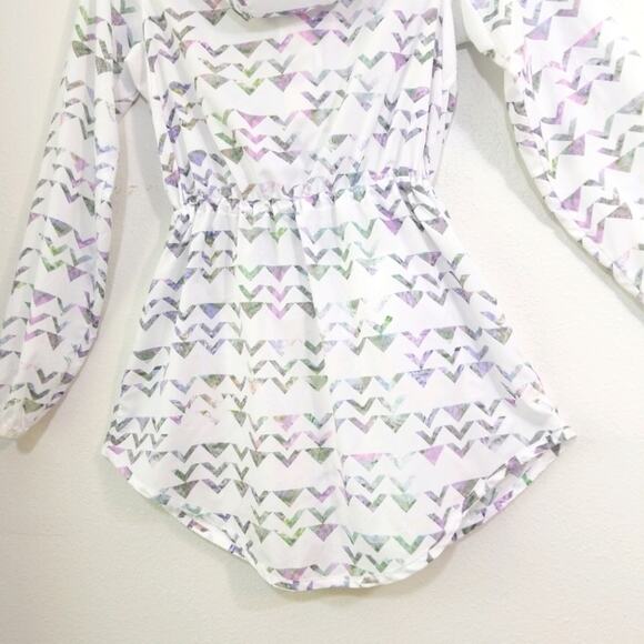 Champion colorful cinch waist hooded windbreaker - Picture 9 of 13